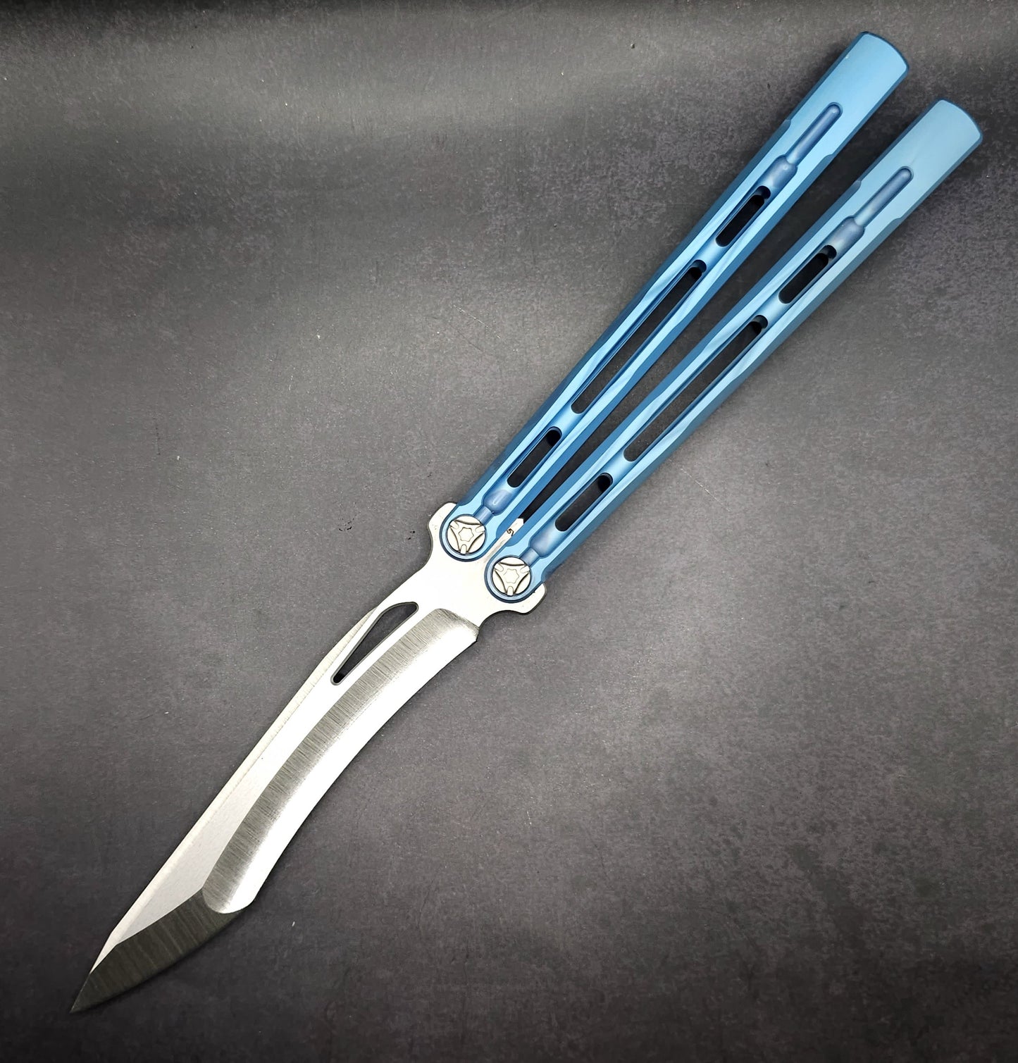 Lyra Balisong